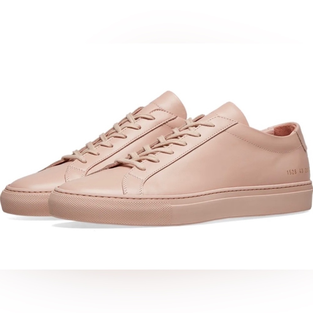 Common Projects |  Original Achilles Low Leather Sneakers | Size: 7